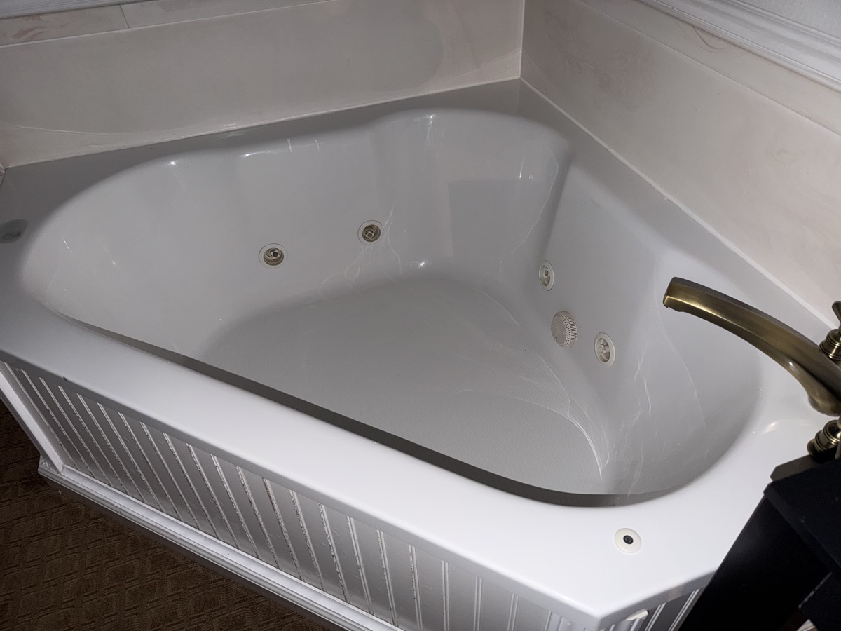 Bathroom tub cleaned by Sky House Cleaning, after